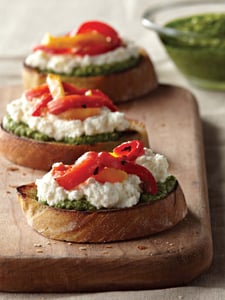 Crostini-with-Ricotta-Basil-Pesto-and-Roasted-Peppers-72DPI